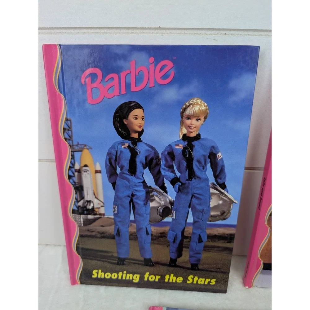 Barbie & Friends Book Lot Of 3 Hardcover‎ 1998 Mattel Book Club Astronaut Doctor